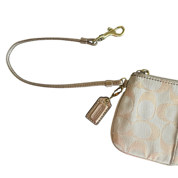COACH Khaki/Gold Signature C Canvas Leather Trim Zip Clutch Wristlet Hang Tag - Picture 6 of 9